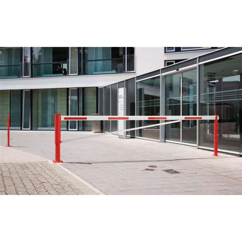 Wegesperre drehbar verz. 5,0 m li.W. Betonieren