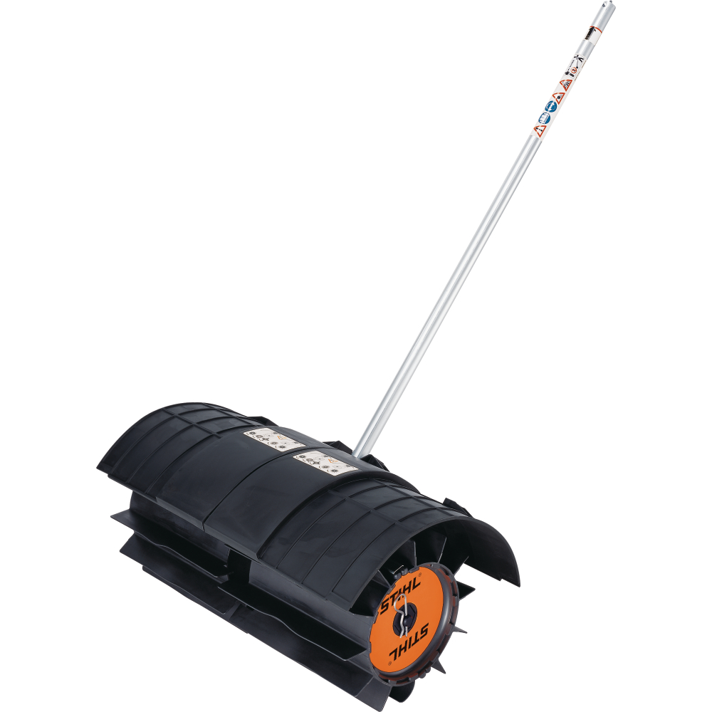 Stihl Kehrwalze KW-KM mit Schutz für KombiMotor